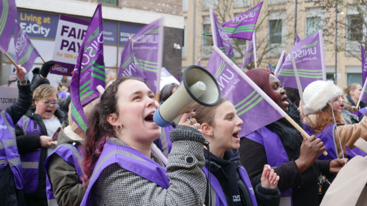 Lift staff protest outside the trust's HQ